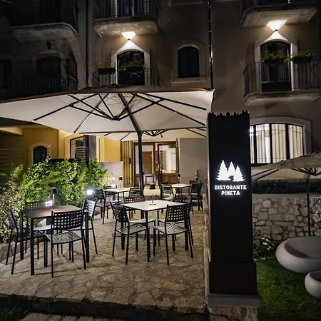 Pineta Dal 1891 فيليتا باريّا