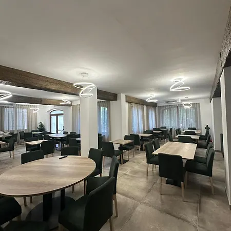 Hotel Pineta Dal 1891