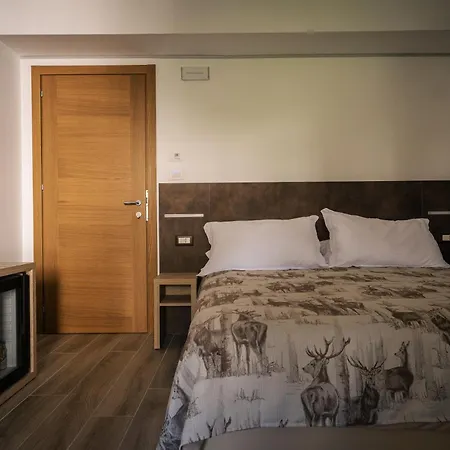 Pineta Dal 1891 Hotel Villetta Barrea